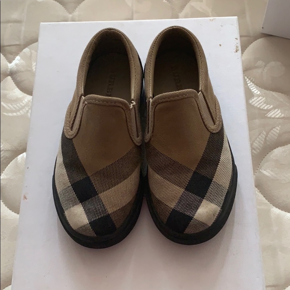 Toddler shoes